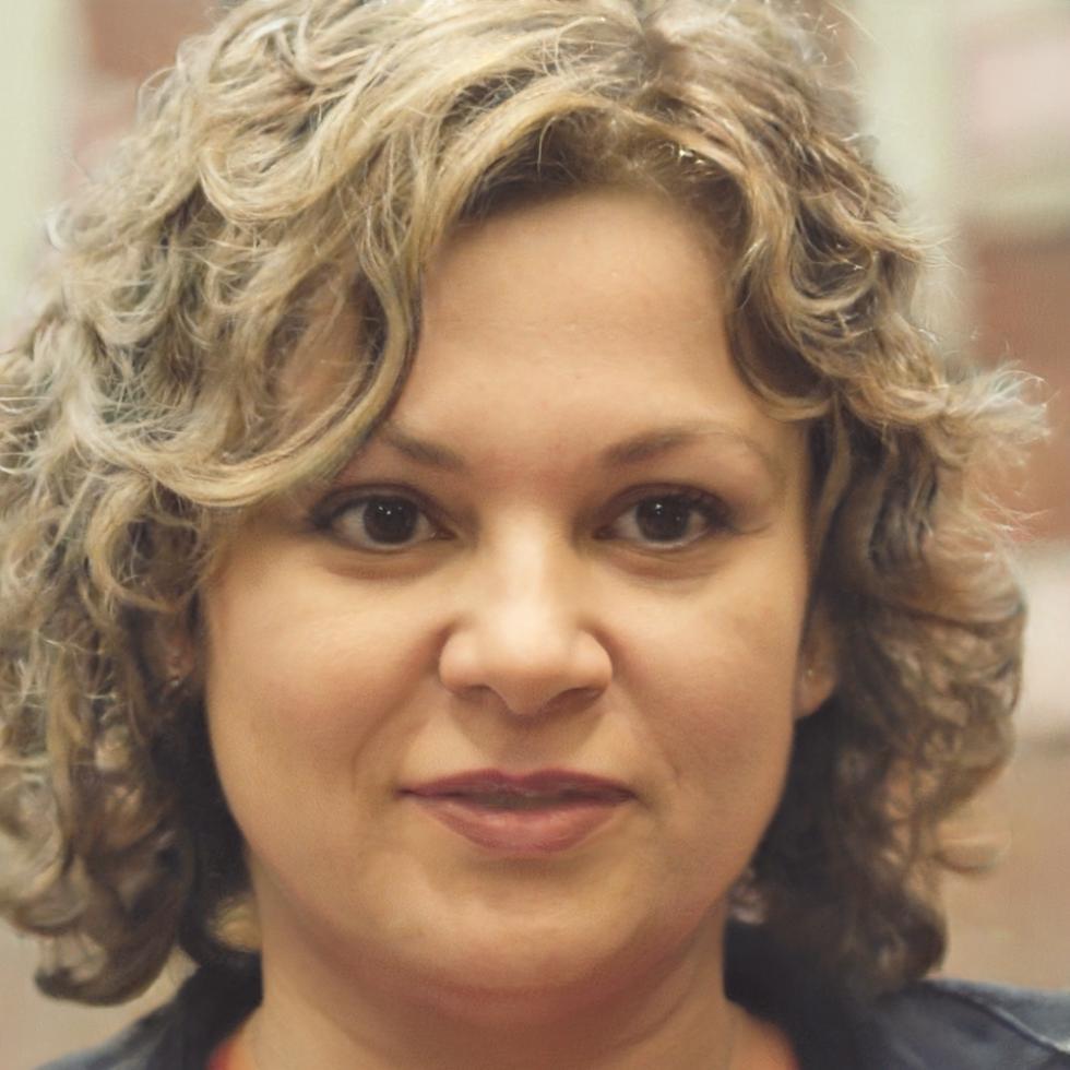Elena Martínez, Especialista en Planificación Financiera